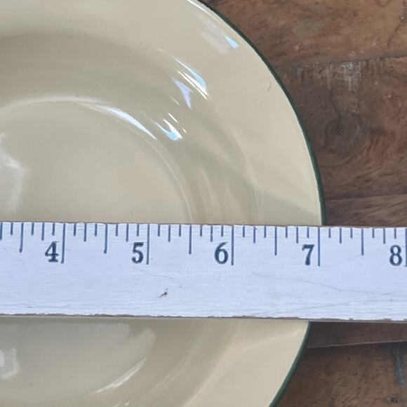 Vintage Cream with Green Trim Enamelware Bowls 7" Set of 8 Country Farmhouse - Picture 8 of 14